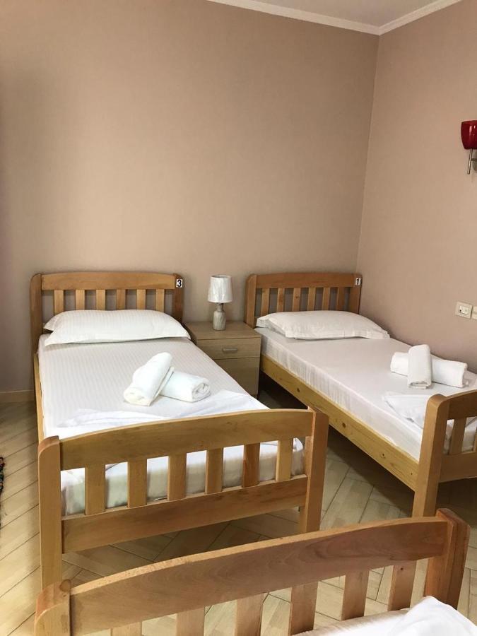 Hotel Durres Vila 53 Exterior foto